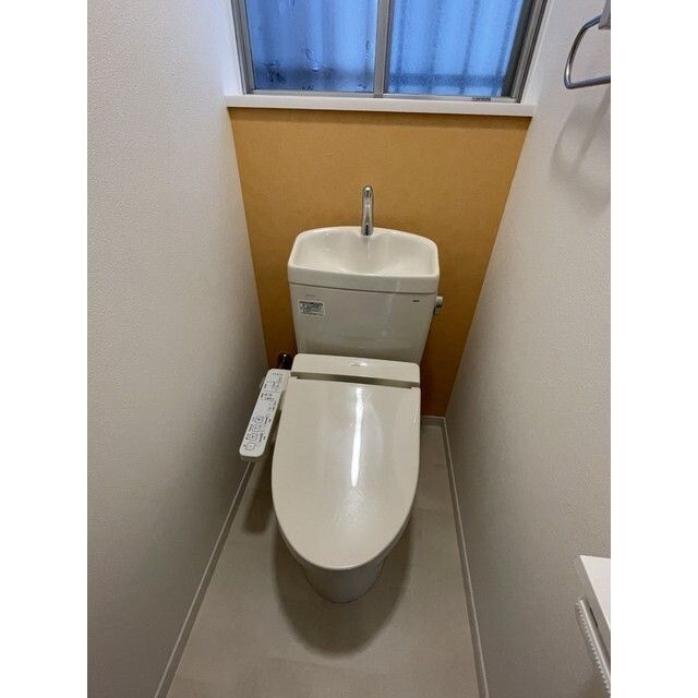 新町１丁目貸家のトイレ