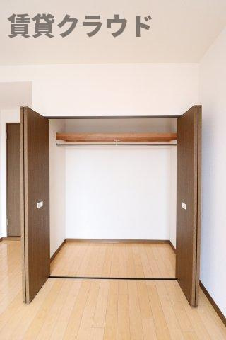 オーシャンビュー壱番館の居間・リビング|使いやすいリビングです