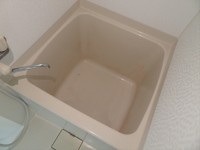 ハイム寿の浴室