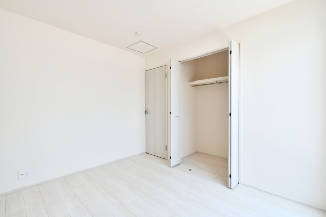 上尾市本町５丁目　全4棟　2号棟の洋室|洋室②：