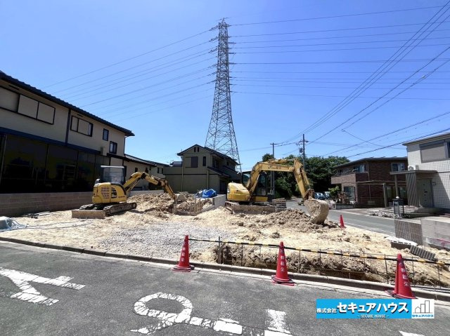 【同施工物件ご案内可能】東海市加木屋町鎌吉良根　全2棟の前面道路含む現地写真|事前予約にて現地ご見学いただけます！お気軽にお問い合わせください♪
■株式会社　セキュアハウス■
住宅ローンに強く、知識、経験豊富なスタッフ在籍
お客様に寄り添い、ご成約後もサポート致します。