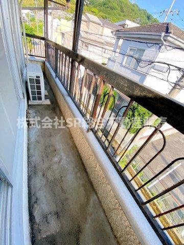 横小路町1丁目中古戸建のバルコニー|陽当たり良好で洗濯物が乾きやすいです♪