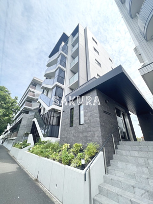 【エントランス】 | LUANA仲町台