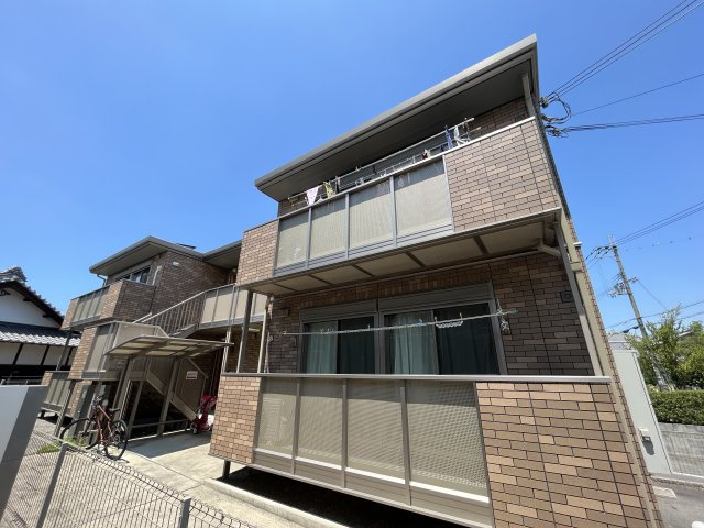 グランドールの外観