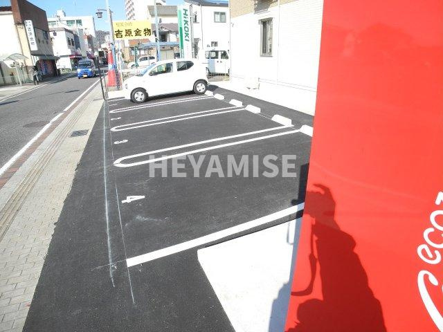 プードリエ本町の駐車場