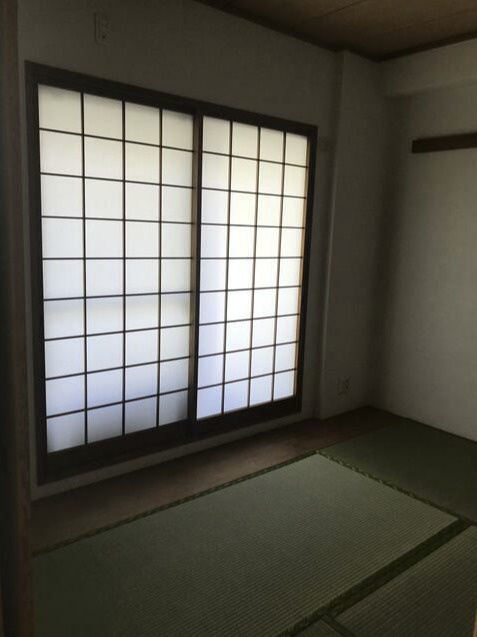 チュリス明大前の寝室