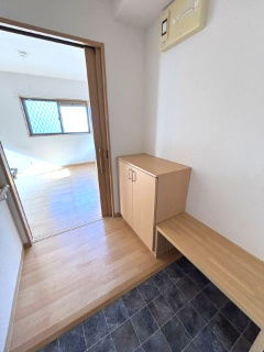 フルール仙台南の玄関