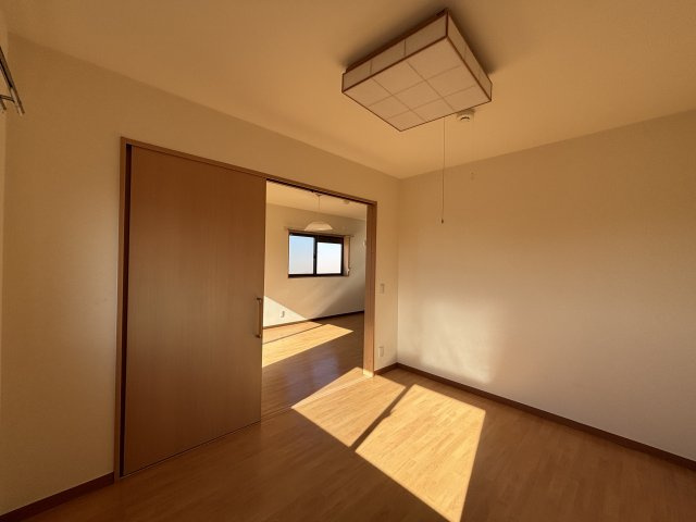 フルール仙台南の洋室