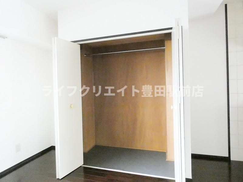 INOVE日野台（旧ヒルトップ多摩平の森）の収納
