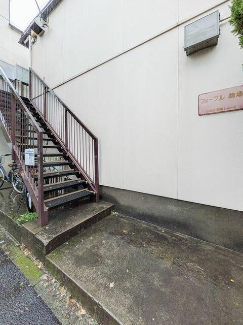 ２階建て軽量鉄骨造☆