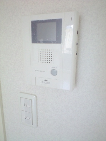 プレジオ肥田のセキュリティ|防犯も安心　TVモニタ付インタホン