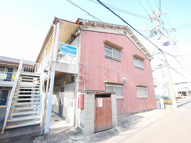 富士荘の外観|外観は落ち着いています