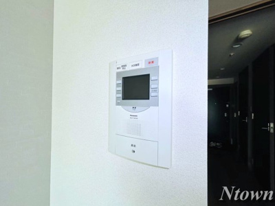 【セキュリティ】 | プレサンス丸の内アドブル | モニター付きインターホンです。