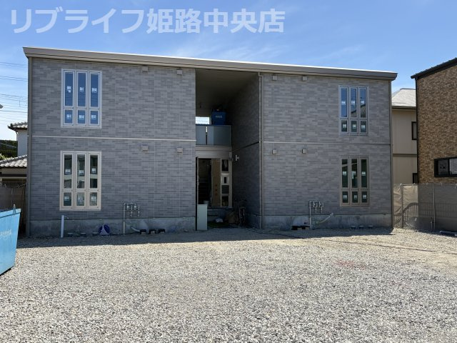 姫路市飾磨区蓼野町のハイツ