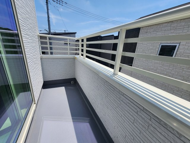 ハートフルタウン 高崎市石原町新築のバルコニー|現地撮影