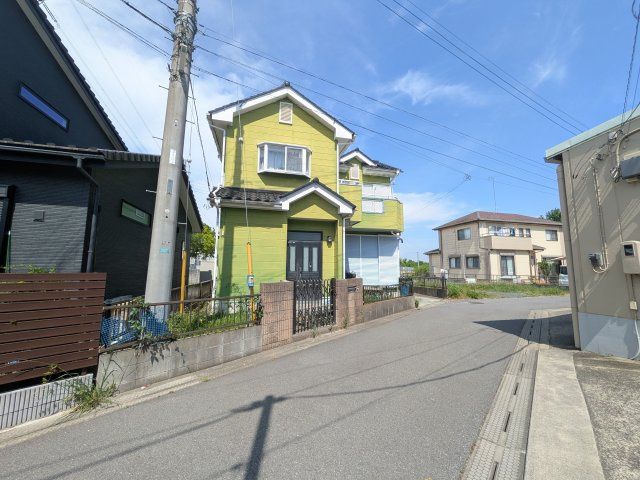 守谷市松並青葉　1期　売地の前面道路含む現地写真