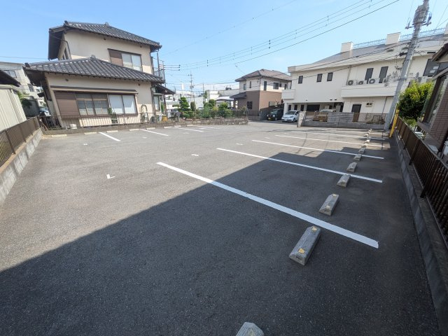 守谷市松ケ丘　7期　売地　1号地の前面道路含む現地写真
