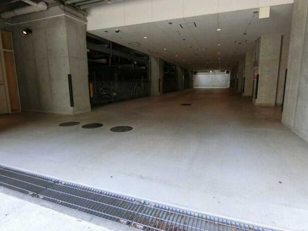HF若林公園レジデンス　駐車場有　ペット相談　礼金0の駐車場