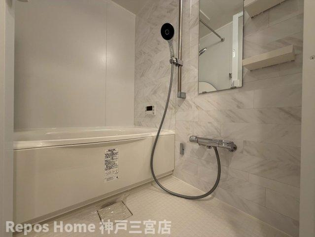 リノスタイル神戸下山手の浴室