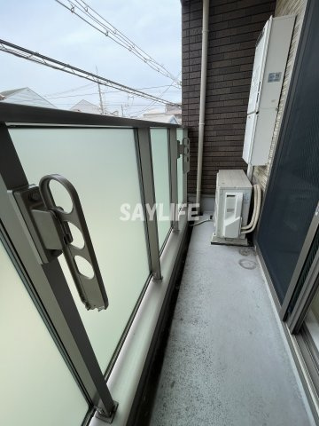ヴァンヴェール楠根のバルコニー