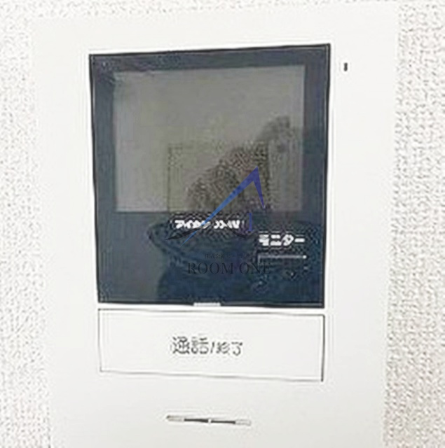 アパルトマン喜美よしのセキュリティ|モニター付きインターホンです。