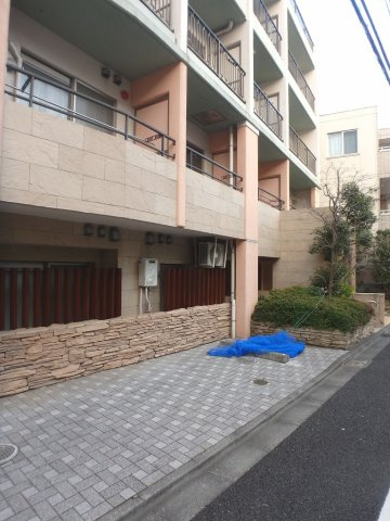 シャイン小石川の外観