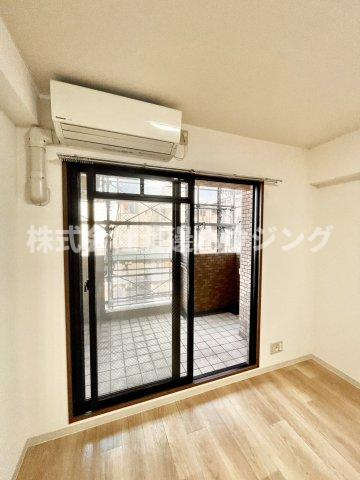 新大阪プライマリーワンの寝室