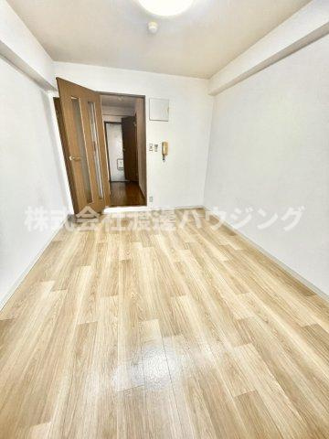 新大阪プライマリーワンの寝室