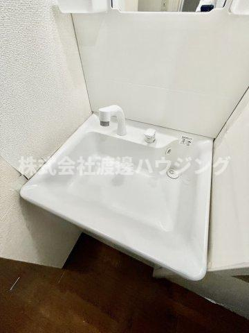 新大阪プライマリーワンの洗面所