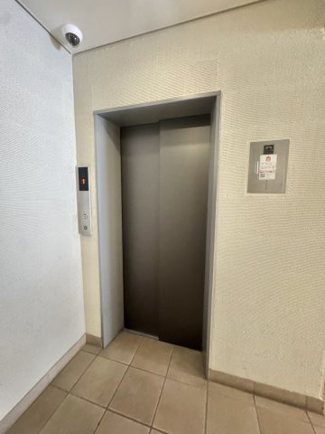 【玄関】