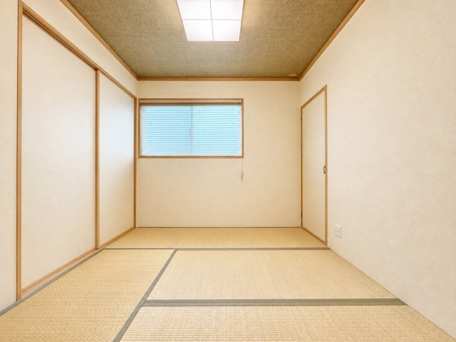 磐田市池田の和室|リビング横の和室。※家具を消してみました。イメージ画像です。