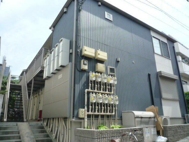 レナラ北沢の外観
