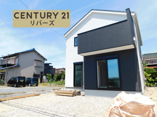 愛西市須依町大正の新築一戸建の外観|☆１号棟☆　　いつでもご案内致します！（お問合せ当日、平日、水曜、夜間でもＯＫ）　南向き！　敷地４３．６３坪！　駐車並列３台ＯＫ！　長期優良住宅！　断熱等級６・一種換気の家♪　２階全室ＷＩＣ完備！