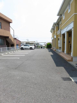 【駐車場】 | カーサブリランテ