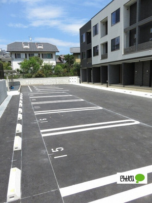 【駐車場】 | プレミアム２１番館