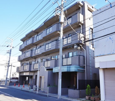 オートロック・エレベーター、鉄筋コンクリート４階建てマンション