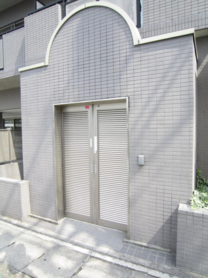敷地内ゴミ置き場