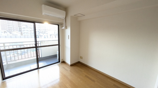 明るい洋室のお部屋☆