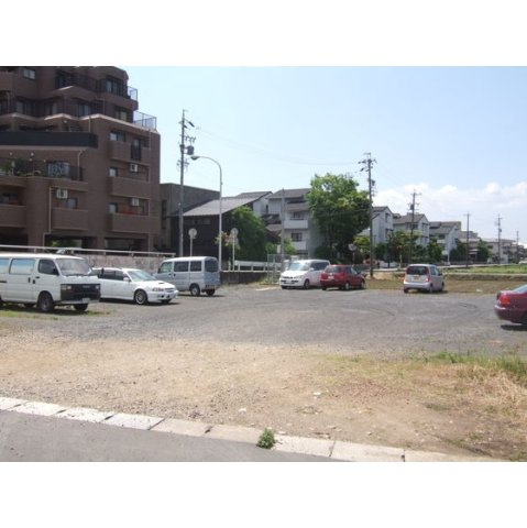 岐阜市市橋１丁目の駐車場