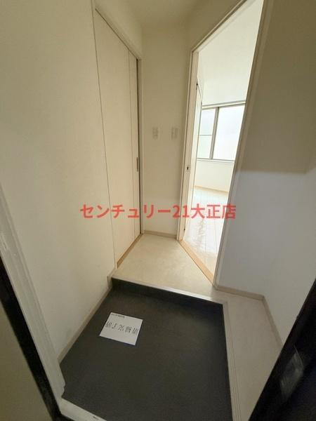 藤田ビルの玄関