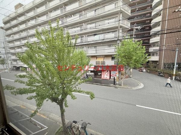 藤田ビルのバルコニー