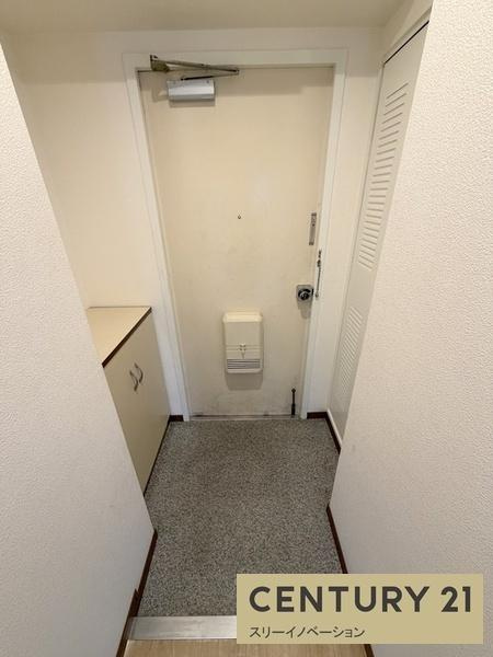 大阪市港区築港３丁目の賃貸マンションの玄関|★収納たっぷり★