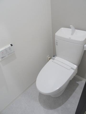 AZハイツのトイレ|★清潔感のあるトイレです★