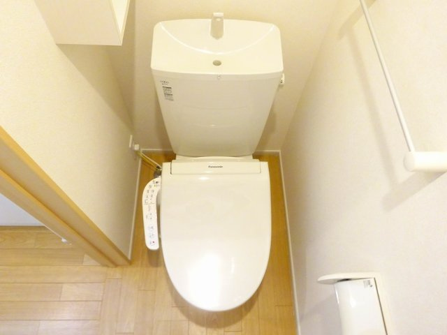 サン・サージュⅡのトイレ|清潔感のあるトイレです