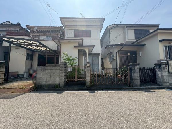 和歌山市鳴神　中古戸建の前面道路含む現地写真