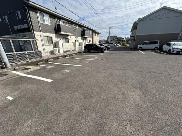 【駐車場】 | エアフォルク　C棟