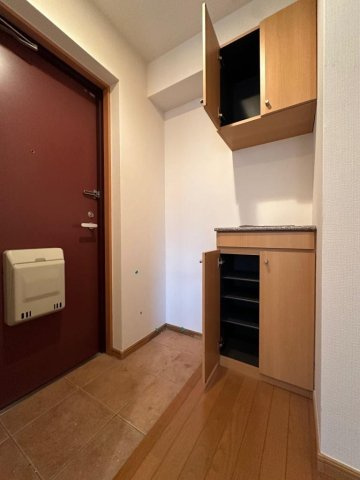 壹番館　濵野の玄関