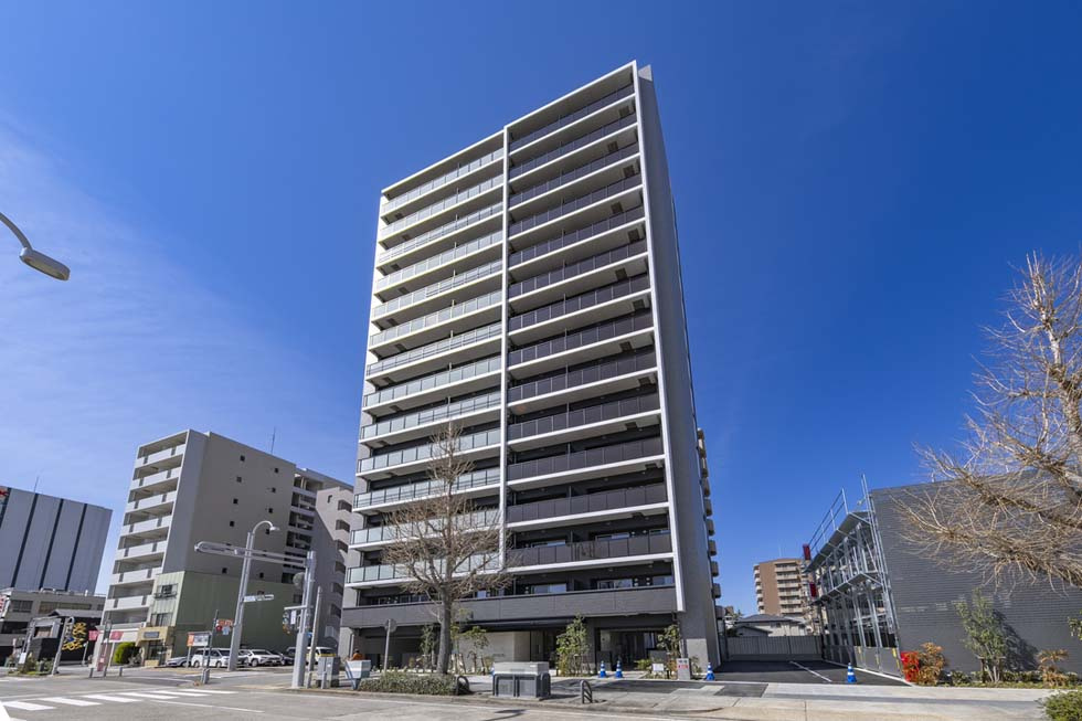 プレサンスレイズ桜山WEST