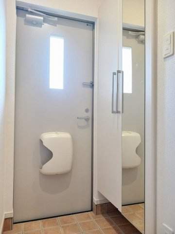 サンフィオーレ錦の玄関