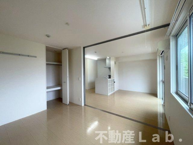 ブリランテの居間・リビング|※同一建物別号室のお写真です。
